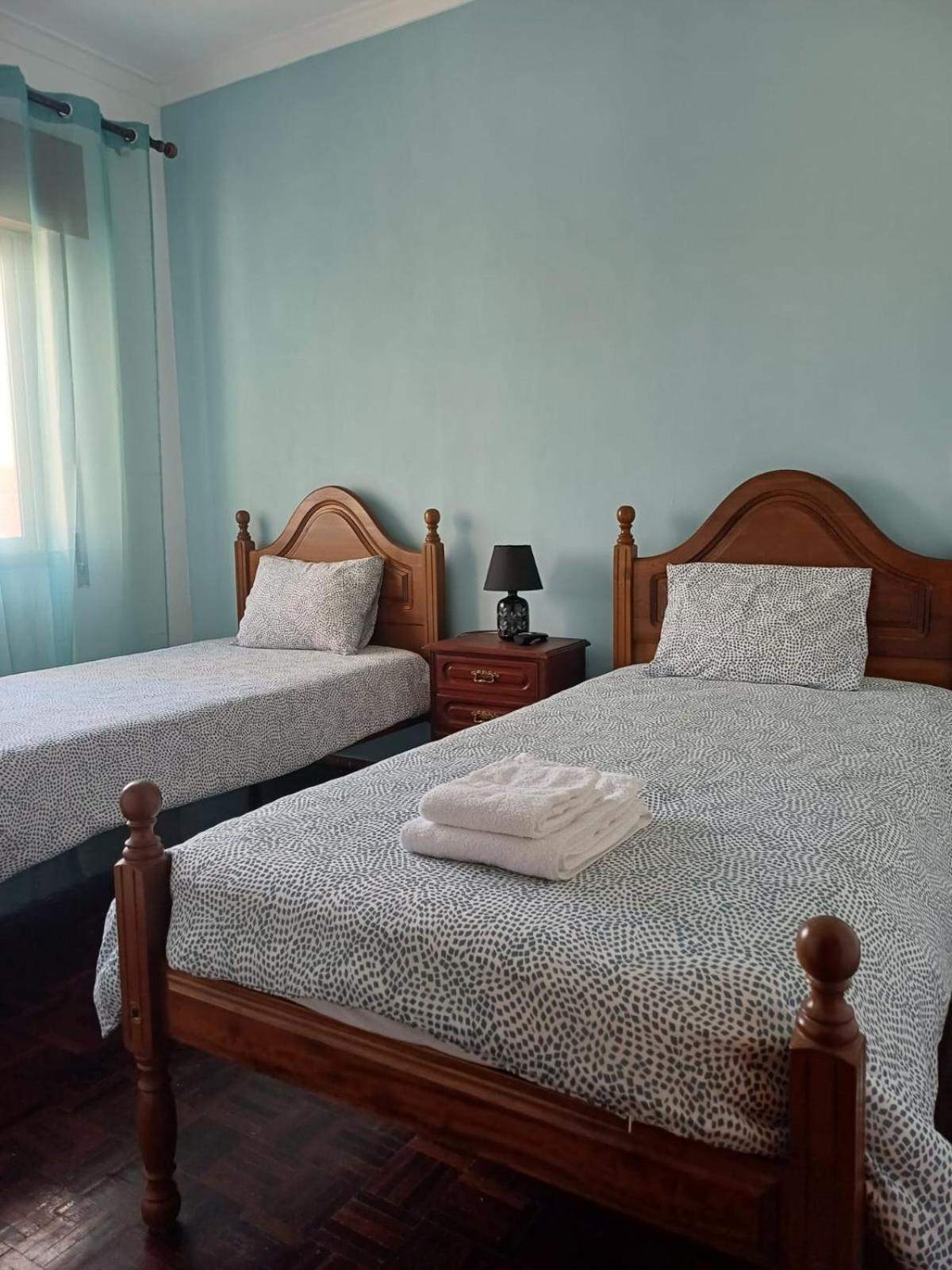 Flamingo'S Bay Hotel Corroios Kültér fotó
